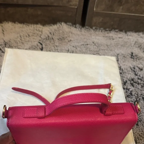 Tory Burch Pink (Fuchsia) Top-Handle Satchel/Crossbody bag with Gold Logo - Picture 6 of 12